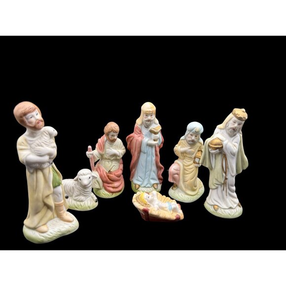 Vintage Ceramic Nativity Scene Set Hand Painted Ceramic 7 Pieces - Picture 6 of 11